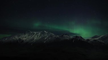  Aurora Borealis ve Galaksi Samanyolu Güneybatı Gökyüzü Yavaş Gün Doğumu Benzetimi Kuzey Işıkları