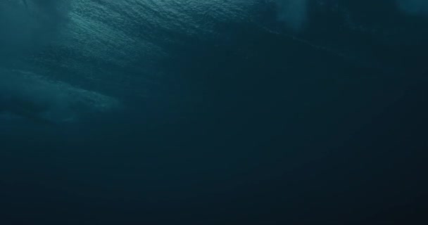 Underwater View Clear Ocean Wave Breaking Hard Reef Bottom Ocean — Stockvideo