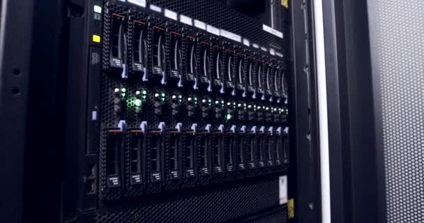 Dark Server Room Modern Data Center Powerful Servers Looped Working — Stok video
