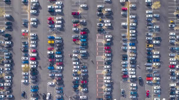 Autóforgalom Parkolás Parkolás Idejének Lejárta Első Látásra Egy Drónról Közlekedési — Stock videók