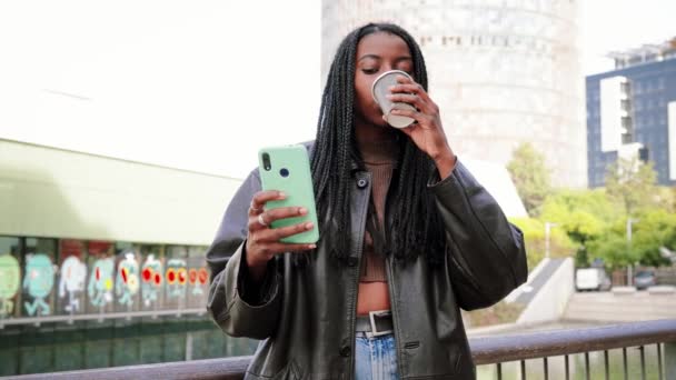 Young African American Girl Braids Watching Videos Social Media Using — Stock videók