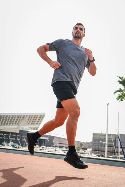 Verticale Maschio Giovane Forte Corsa Salute Benessere Allenamento Una Maratona — Foto Stock