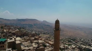 Mardin eski şehir manzarası, Orta Doğu Mezopotamya 'da, hava manzarası.