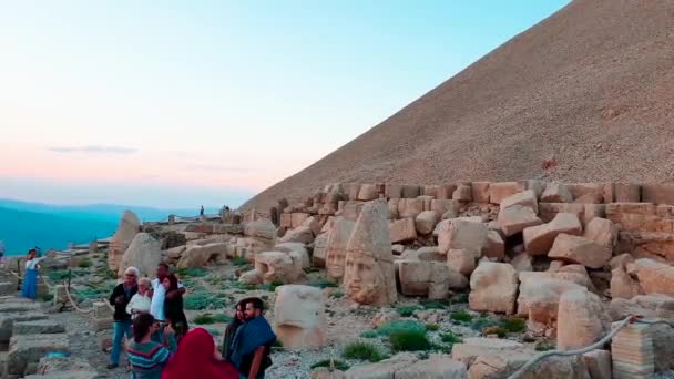 Gunung Nemrut Sisa Sisa Batu Patung Milik Kerajaan Commagene — Stok Video