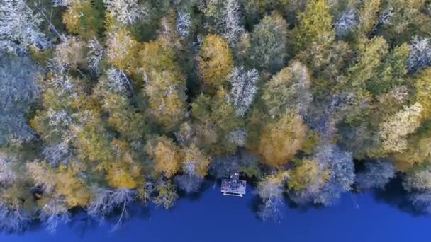 Vista Aérea Del Paisaje Otoñal Sobre Lago Bolu Yedigller Siete — Vídeos de Stock