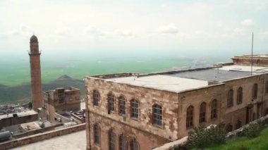 Mardin 'in havadan görünüşü. Mezopotamya 'da harika bir şehir. Mardin 'in Tarihi Şehri.