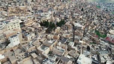 Mardin 'in havadan görünüşü. Mezopotamya 'da harika bir şehir. Mardin 'in Tarihi Şehri.