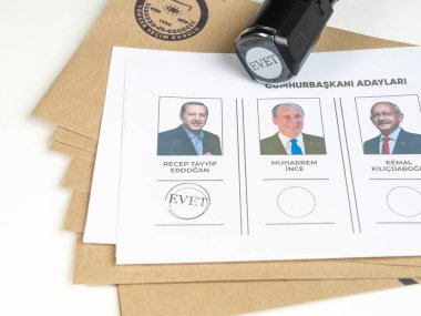 14 Mayıs 2023 Türkiye, 14 Mayıs 2023 Türkiye cumhurbaşkanlığı seçimleri. Oylama ve pul. 14 Mayis Türkiye cumhurbaskanligi secimi.