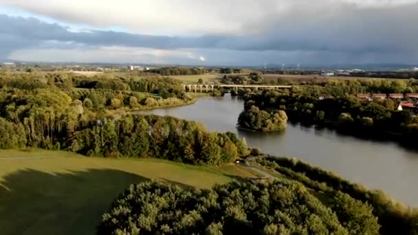 Obersee Bielefeld Vue Aérienne Lac Des Prairies Forêt Sous Soleil — Video