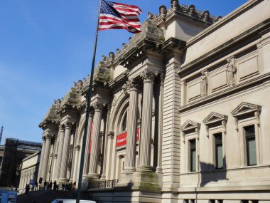 Manhattan Metropolitan Müzesi. ABD New York. Güzel Amerikan Bayrağı 2011. Yüksek kalite fotoğraf