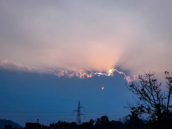 Belo Pôr Sol Sobre Nuvens — Fotografia de Stock