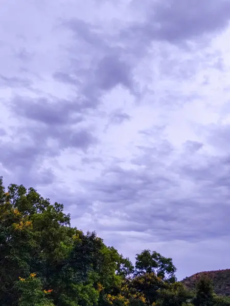 Céu Bonito Com Nuvens Dia Nublado Azul — Fotografia de Stock