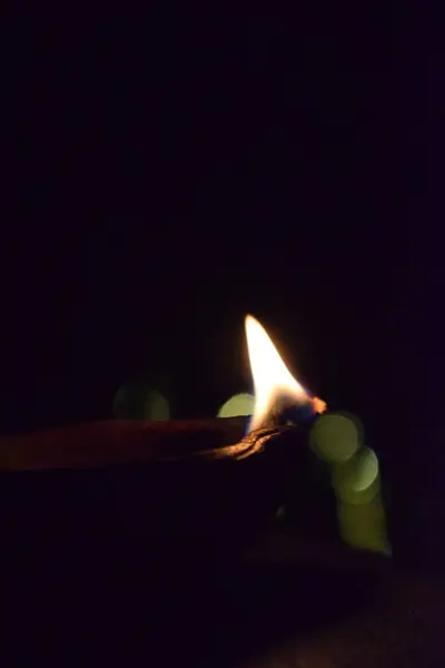 夜空中的蜡烛 — 图库照片