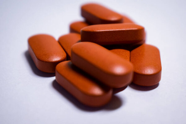 капсулы красных таблеток, лекарства таблетки, здравоохранение, аптека, аптека