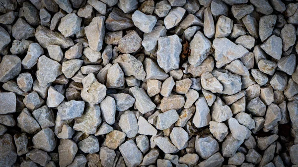 Een Close Van Gladde Grijze Stenen Met Hun Natuurlijke Decoratieve — Stockfoto