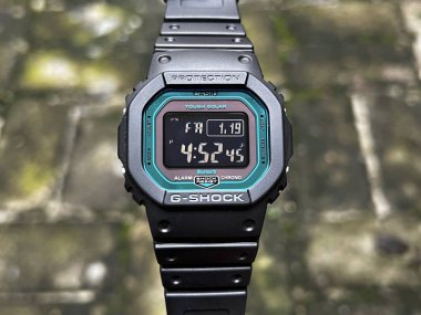 Malang, Endonezya - 19.2024: Tough Solar Technology, Bluetooth, Blue Dial with black case and Rubber Strap.