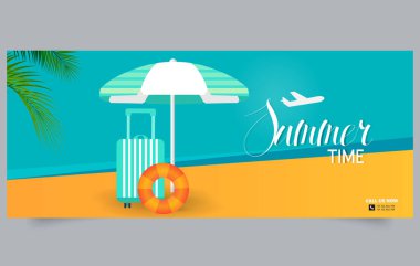 Plaj Tatil Sancağında Bavul, Şemsiye ve Tropikal Arkaplanda Lifebuoy.