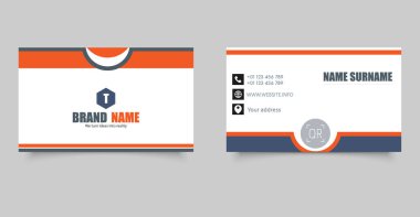 Modern Minimalist İş Kartı Şablonu. Düzenlenebilir adı, başlığı, iletişim bilgilerine, web sitesine sahip ön ve arka tarafları içerir.