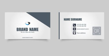 Modern Minimalist İş Kartı Şablonu. Düzenlenebilir adı, başlığı, iletişim bilgilerine, web sitesine sahip ön ve arka tarafları içerir.