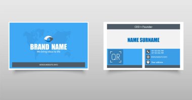 Mavi ve beyaz desenli profesyonel kartvizit şablonu. Düzenlenebilir iletişim bölümleri, QR kodu, iş başlığı ve marka kimlik alanı içerir. Şirket, dijital ve başlangıç kullanımı için ideal