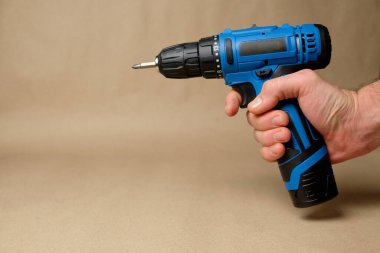 Ev geliştirme projeleri için güçlü bir kablosuz matkapla hayaller kurmak