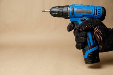 Ev onarımı ve inşaat işleri için güçlü kablosuz matkap aracı