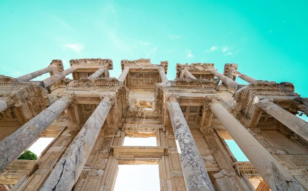 stock image Ephesus , Izmir, Turkiye. ancient ruins of the greek temple in the city of jerash, the capital of the most famous landmark in