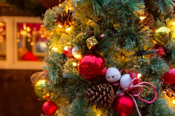 Albero Natale Decorato Con Giocattoli Luci — Foto Stock
