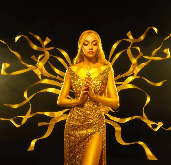 Art Fantasy Woman Goddess Queen Metallic Golden Skin Long Gold — Stock Photo, Image