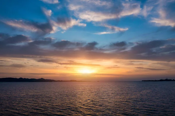 Drone Terbang Atas Laut Dalam Indah Matahari Terbenam Laut Adriatik — Stok Foto