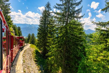 Schafberg Railway, a metre gauge cog railway in Upper Austria and Salzburg, from Sankt Wolfgang im Salzkammergut up to the Schafberg. Austria, Salzkammergut, Schafberg, Schafbergbahn, cog railway.