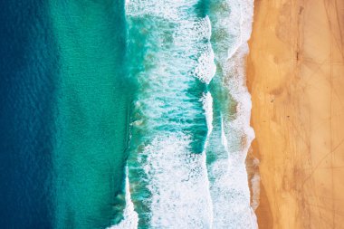 Uçsuz bucaksız ufku olan harika Coffee Plajı. Coffee Beach, Fuerteventura, Kanarya Adaları, İspanya. Playa de Coffee, Fuerteventura, Kanarya Adaları.