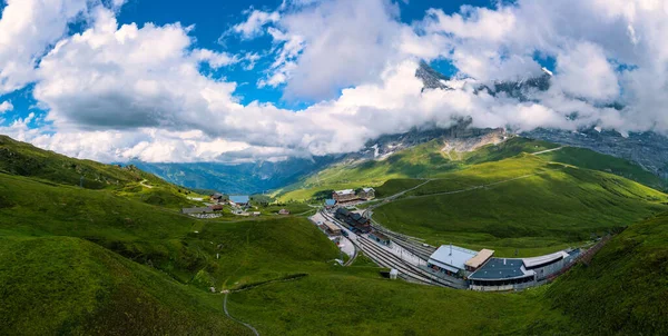 Kleine Scheidegg Mountain Pass Elevation 2061 Situated Eiger Lauberhorn Peaks — стоковое фото