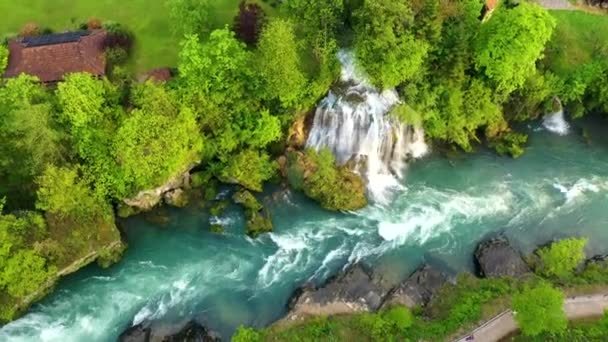 Hırvatistan Slunj Kenti Yakınlarındaki Rastoke Köyü Korana Nehrinin Şelalelerindeki Eski — Stok video