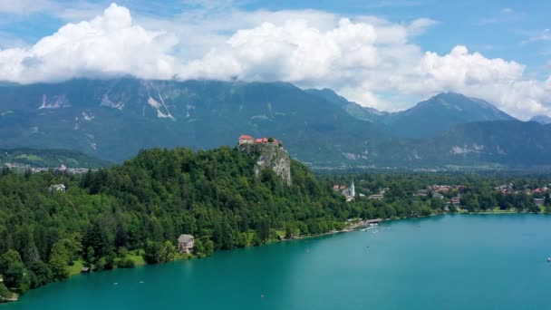 Bled Slovenya Bled Gölü Blejsko Jezero Ile Güzel Bled Kalesi — Stok video