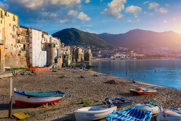 Cefalu Mittelalterliche Stadt Der Insel Sizilien Provinz Palermo Italien Cefalu lizenzfreie Stockbilder