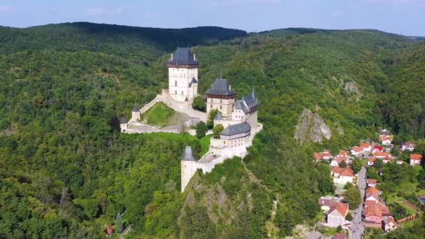 Royal Castle Karlstejn Central Bohemia Karlstejn Village Czechia Aerial View — Video