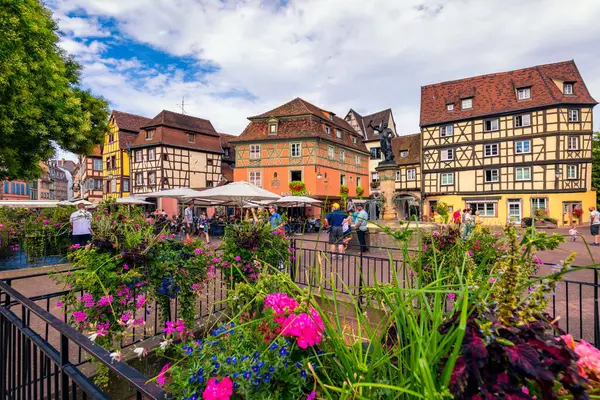 Colmar Frankrike Juli 2018 Gamlebyen Colmar Alsace Frankrike Utsikt Med stockbilde