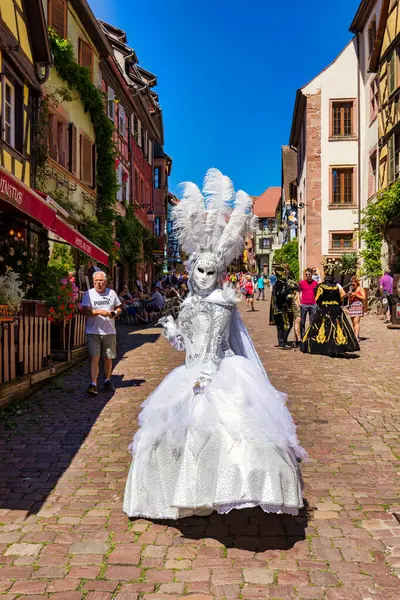 Riquewihr Frankreich Juli 2022 Venezianische Parade Riquewihr Die Schönsten Dörfer lizenzfreie Stockfotos