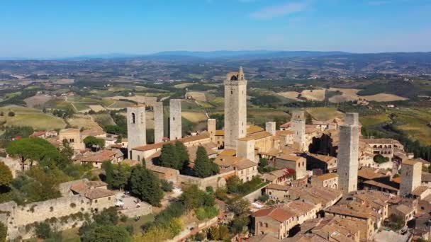 Town San Gimignano Tuscany Italy Its Famous Medieval Towers Aerial — стоковое видео