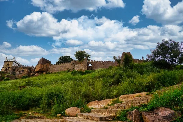 Low Angle Golconda Fort Ruins Grass Cloudy Sky Background — Stock Photo, Image