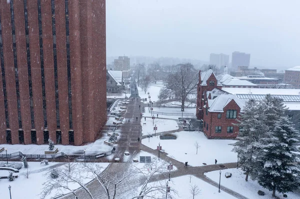 Luchtfoto Van Universiteit Van Massachusetts Tijdens Een Sneeuwstorm — Stockfoto