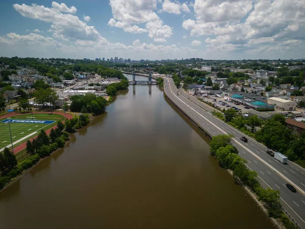 Vzdušný Výhled Most Přes Řeku Passaic New Jersey Městskou Krajinou — Stock fotografie