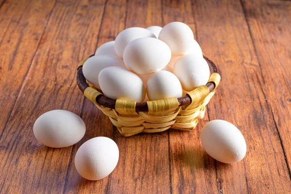Closeup Shot Small White Chicken Eggs Wicker Basket — Stock Photo, Image