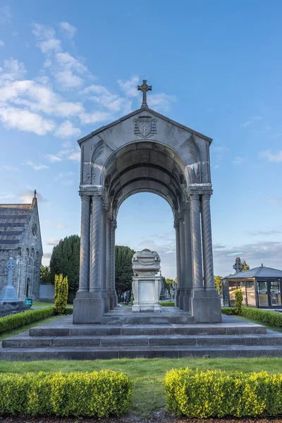 Monumento Dentro Del Cementerio Del Distrito Glasnevin Dublín Irlanda — Foto de Stock