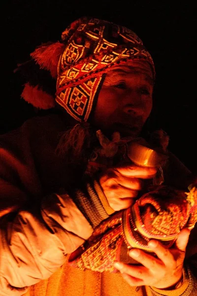 Sacerdote Inca Conduce Rituale Prosperità — Foto Stock