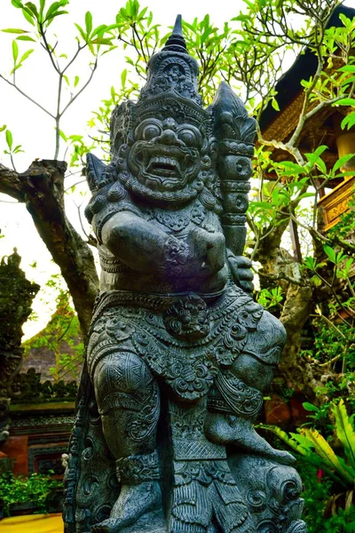 Stone Statue Devil Monster Combat Evil Spirit Ancient Asian Temple — Stock Photo, Image
