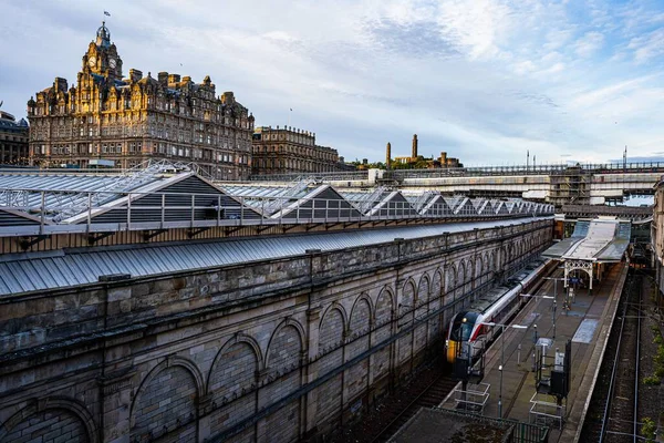 Una Hermosa Vista Estación Tren Edimburgo Waverley Reino Unido — Foto de Stock