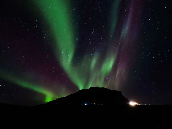 Céu Encantador Com Aurora Boreal Luzes Norte Islândia — Fotografia de Stock