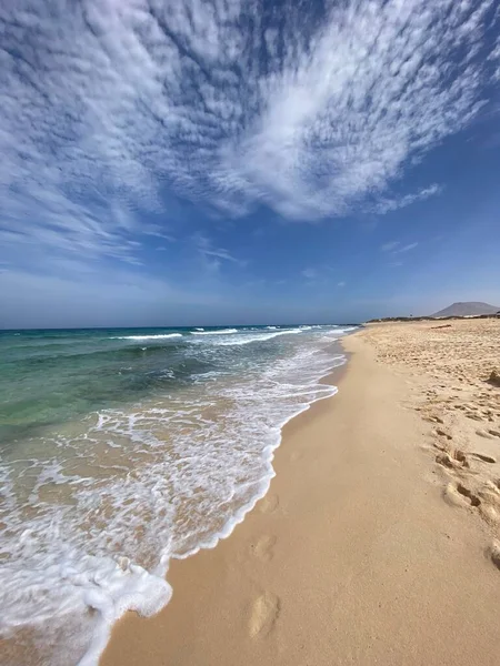 Uma Foto Vertical Praia Fuerteventura Nas Ilhas Canárias — Fotografia de Stock